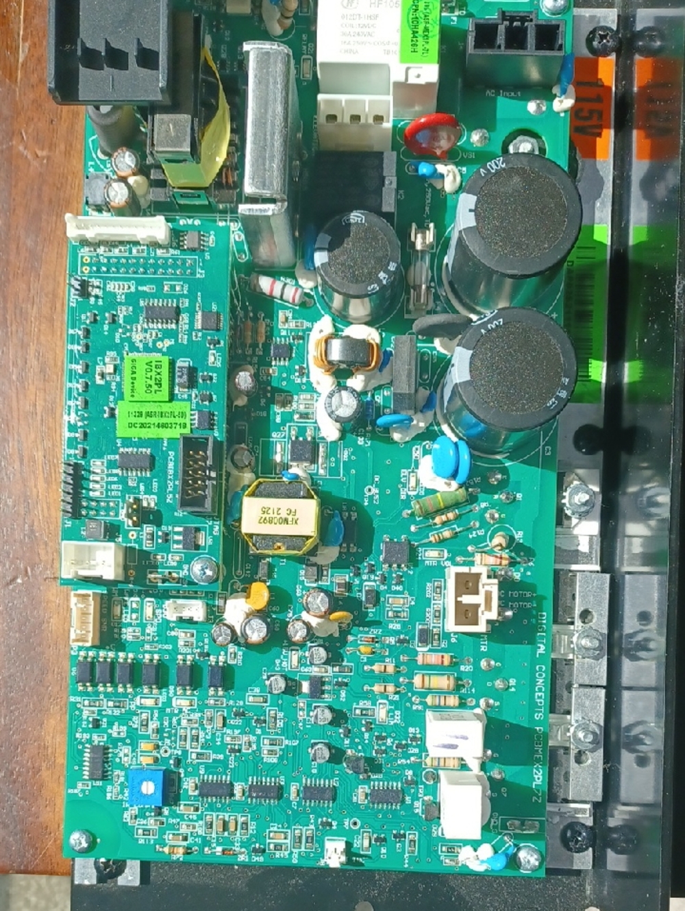 Peloton Threadmill PCB Circuit Board - Electronics Component - Picture 2 of 3